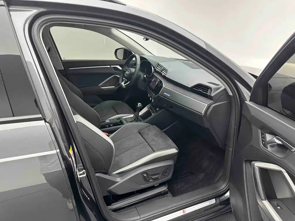 Audi Q3 — миниатюра 7