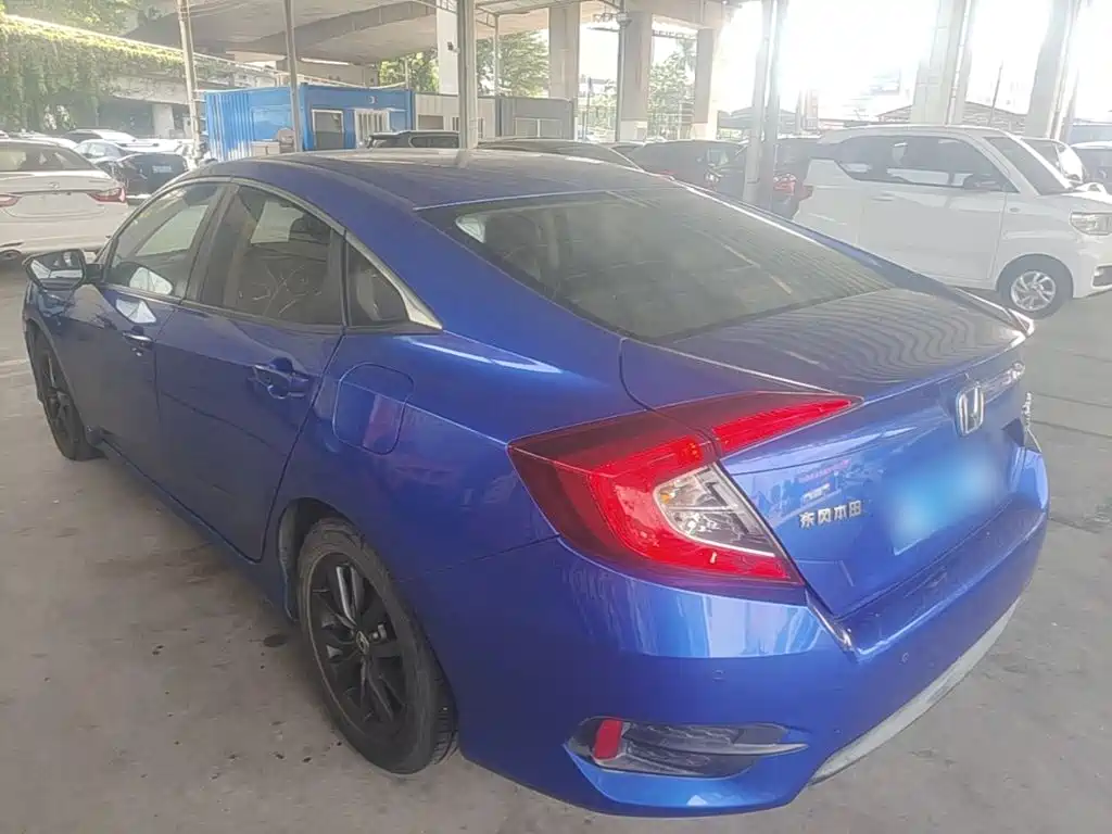 Honda Civic — миниатюра 5