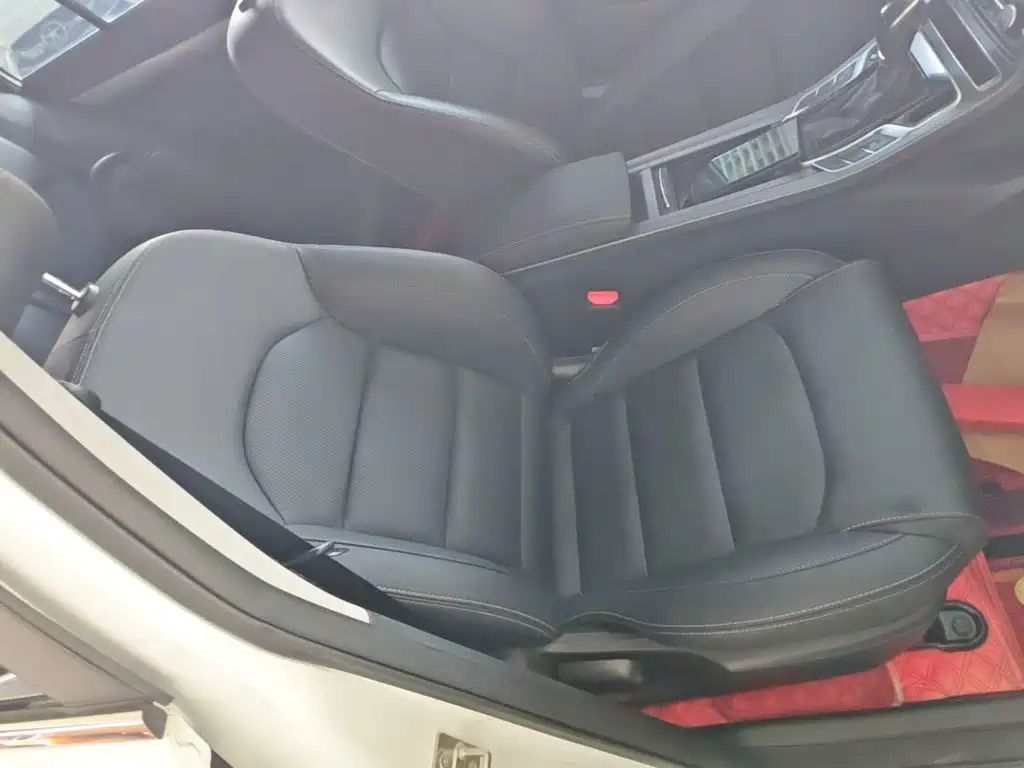 Geely Emgrand — миниатюра 25