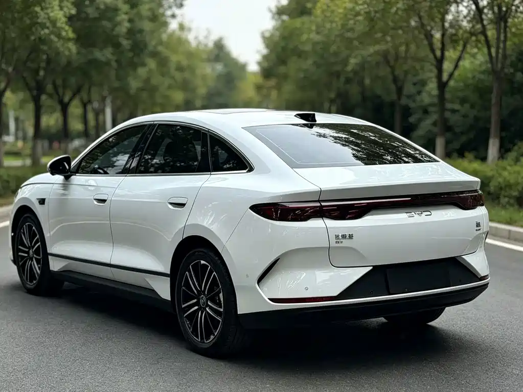 BYD Qin L — миниатюра 6