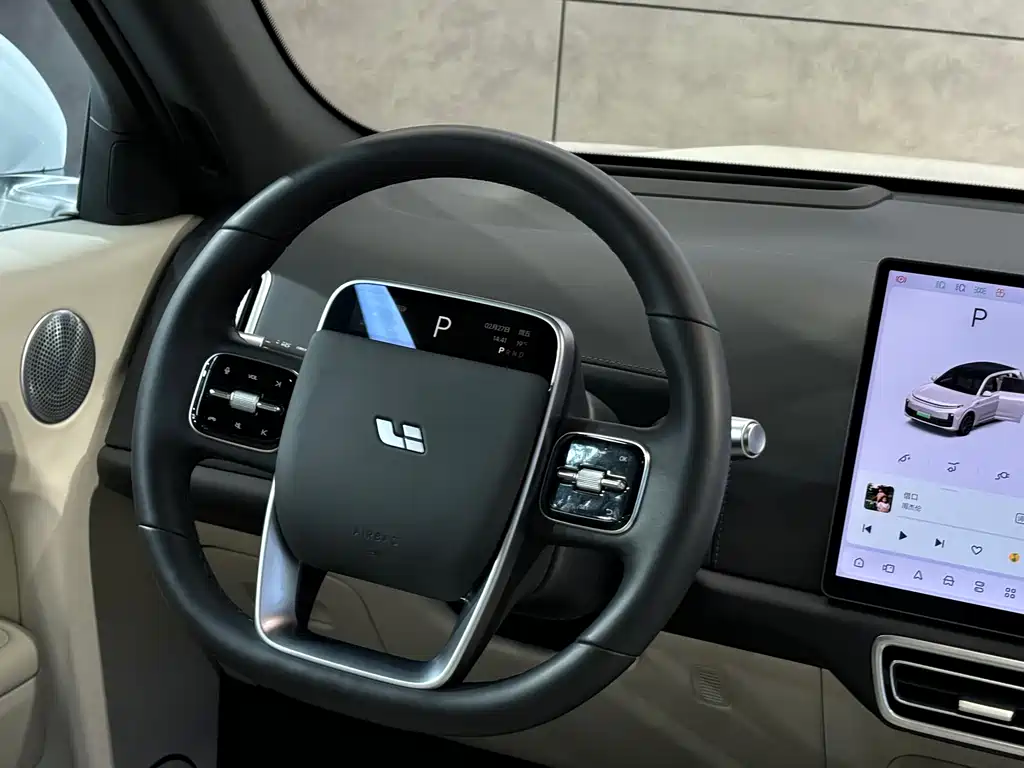 Li Auto IDEAL L7