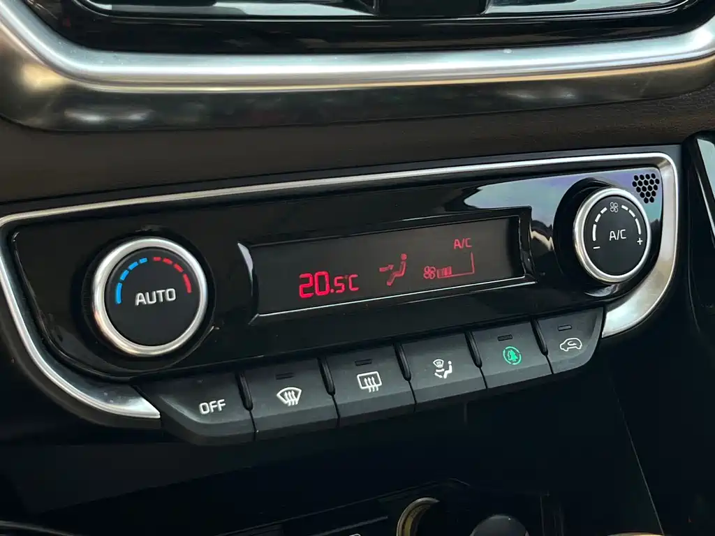 Kia Sportage — миниатюра 16