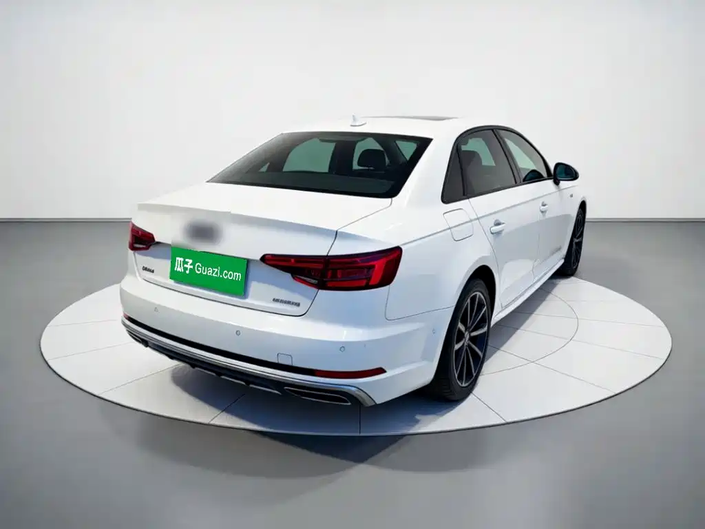 Audi A4L — миниатюра 6
