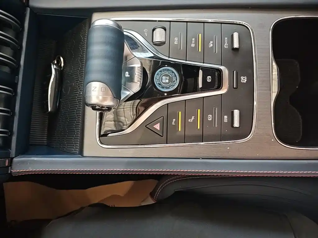 BYD Yuan Plus — миниатюра 14