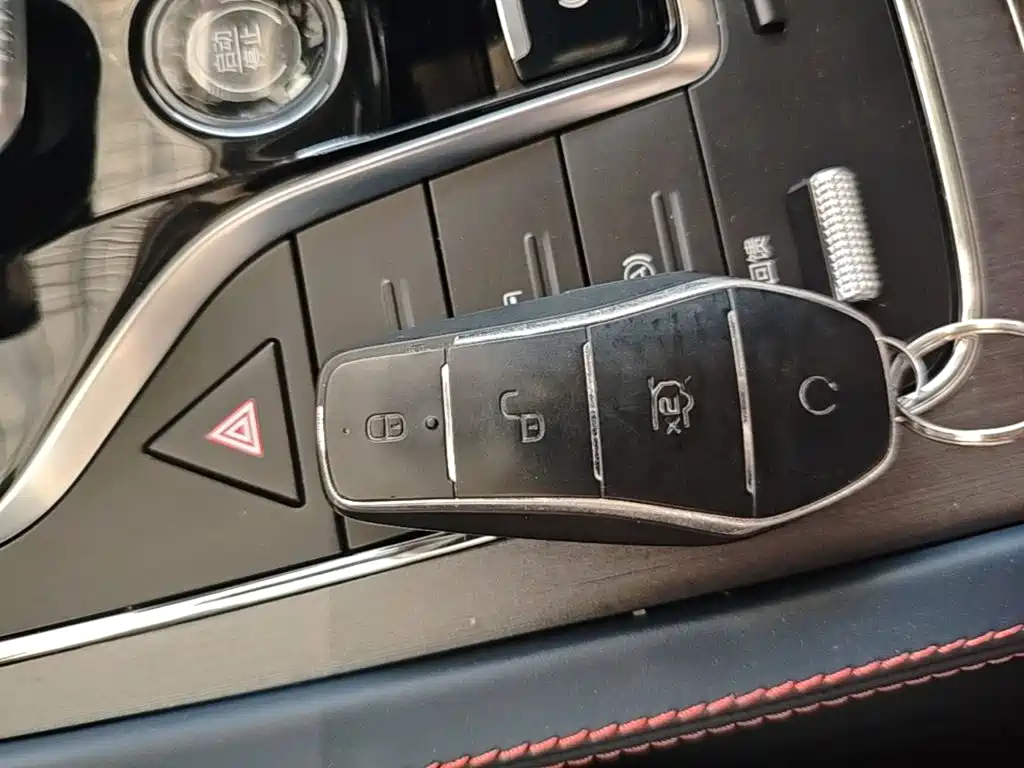BYD Yuan Plus — миниатюра 9
