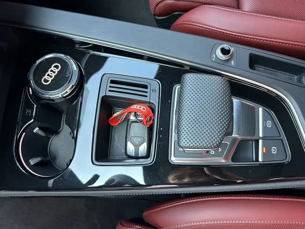 Audi A4L — миниатюра 15