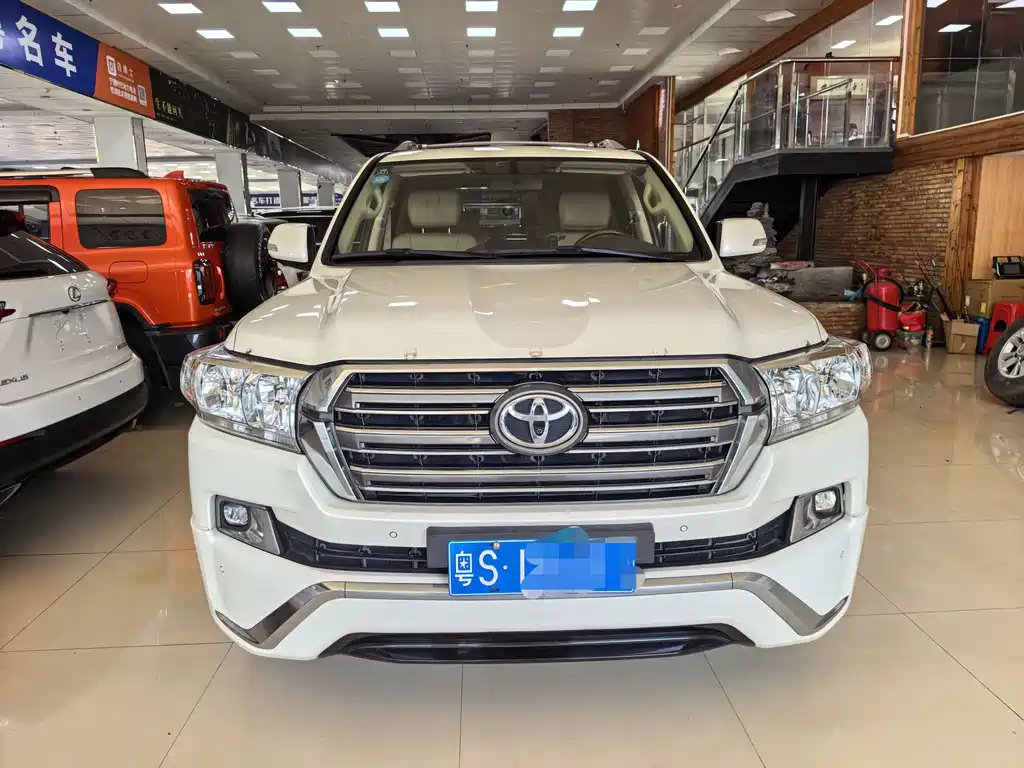 Toyota Land Cruiser — миниатюра 2