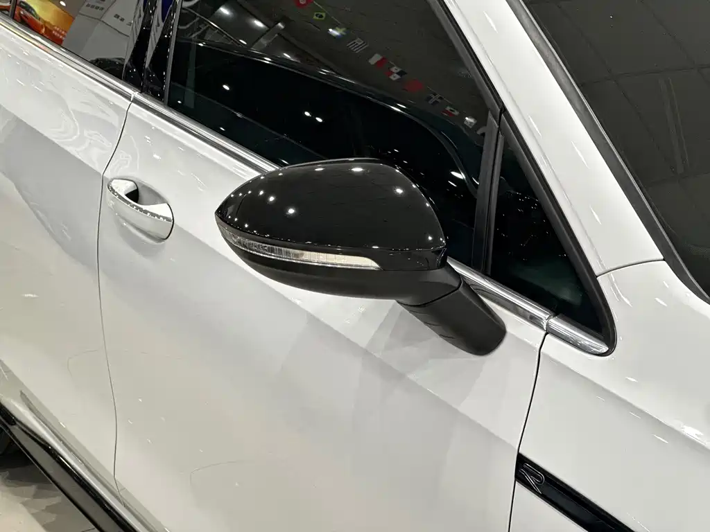 Volkswagen Golf — миниатюра 29