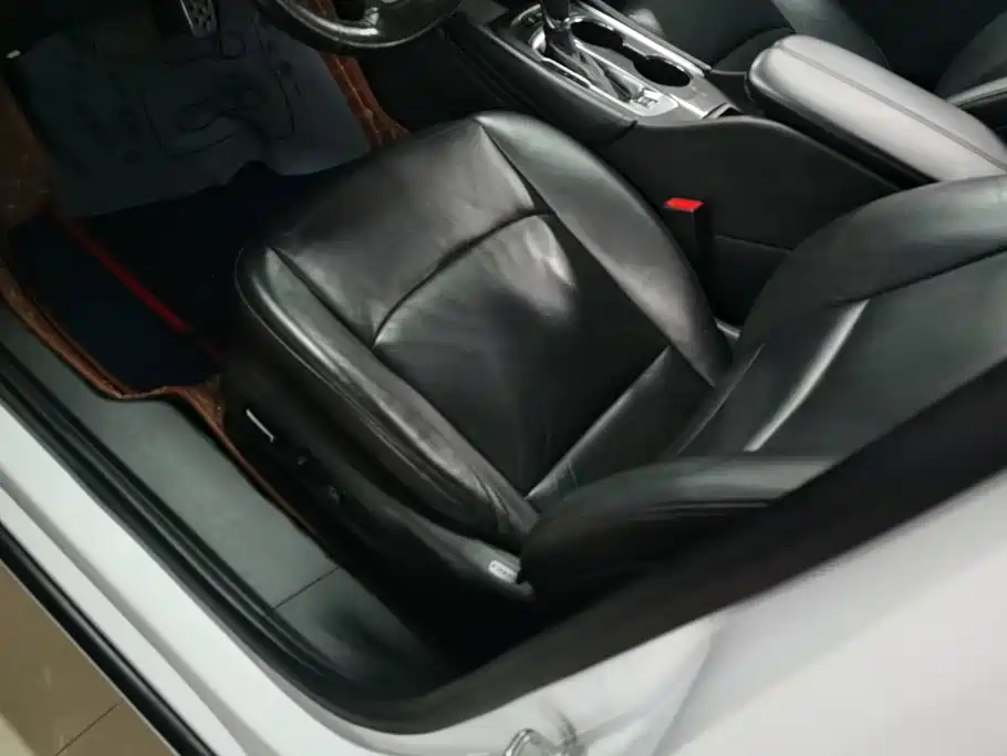 Chevrolet Malibu XL — миниатюра 9
