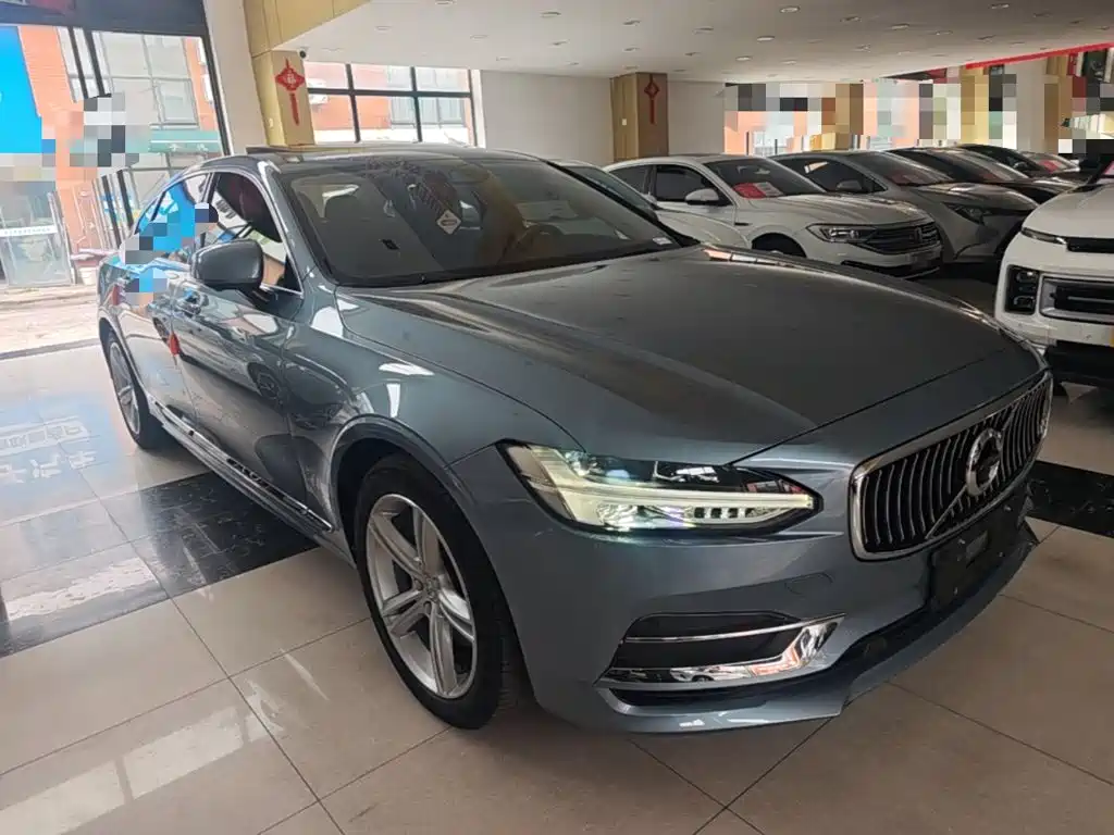 Volvo S90 — миниатюра 4