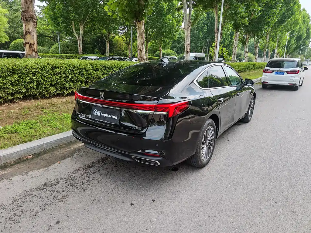 Buick LaCrosse — миниатюра 4