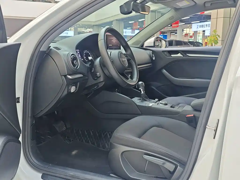 Audi A3 — миниатюра 8