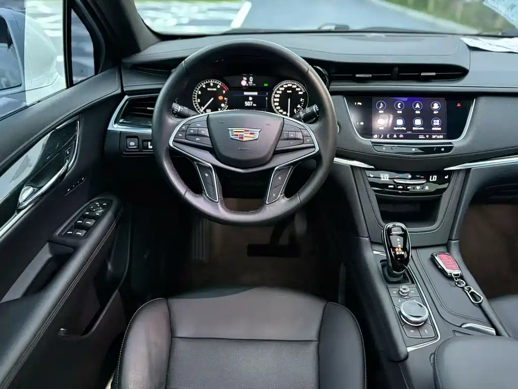Cadillac XT5 — миниатюра 8