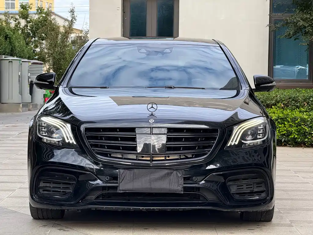Mercedes-Benz S-Class — миниатюра 2