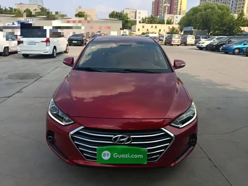 Hyundai Elantra — миниатюра 3