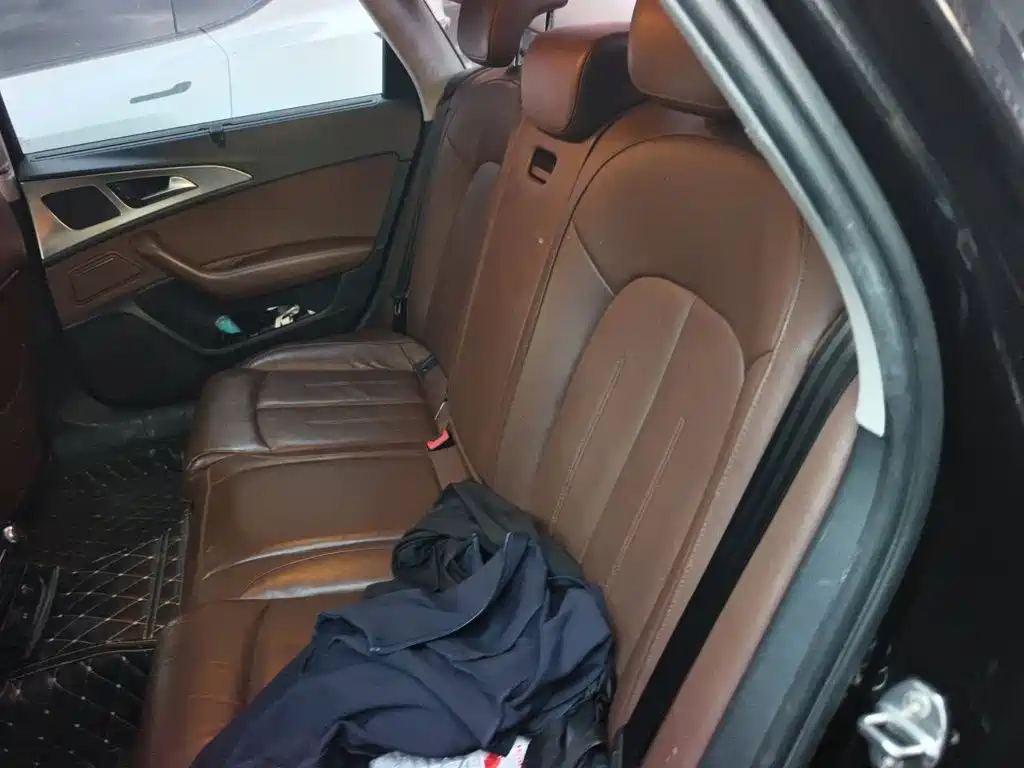 Audi A6L — миниатюра 15