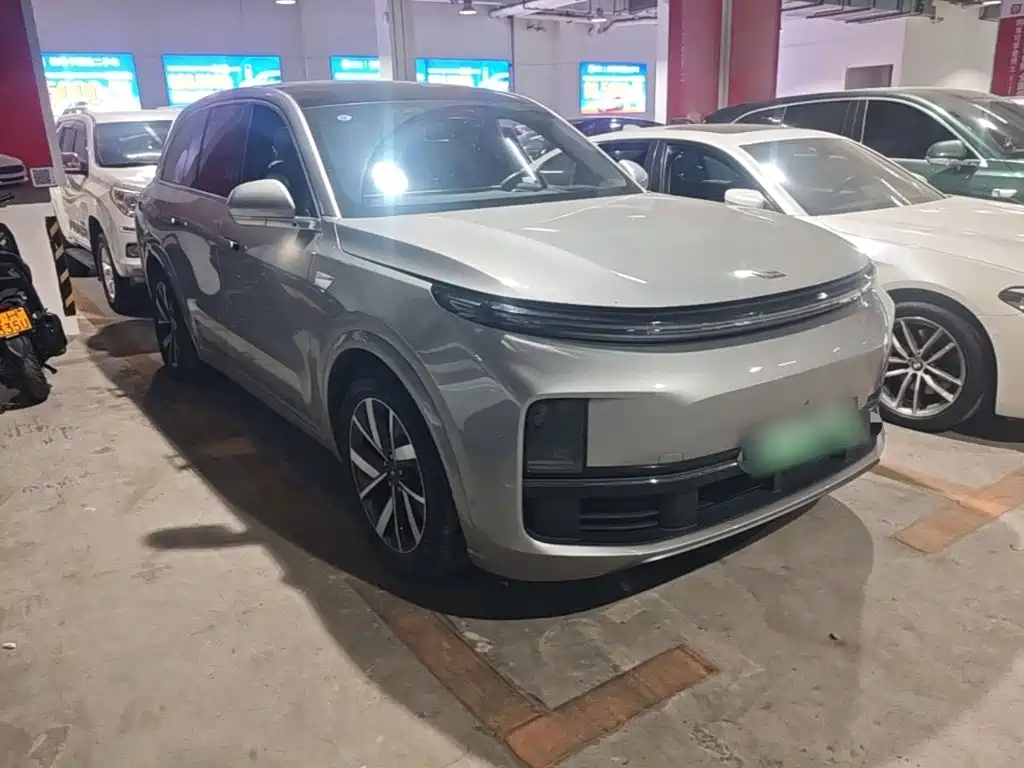 Li Auto Li L8 — миниатюра 4