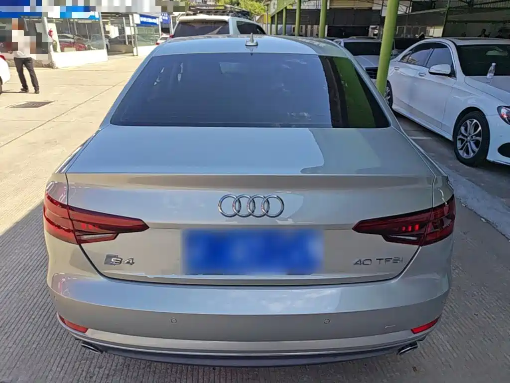 Audi A4L — миниатюра 6