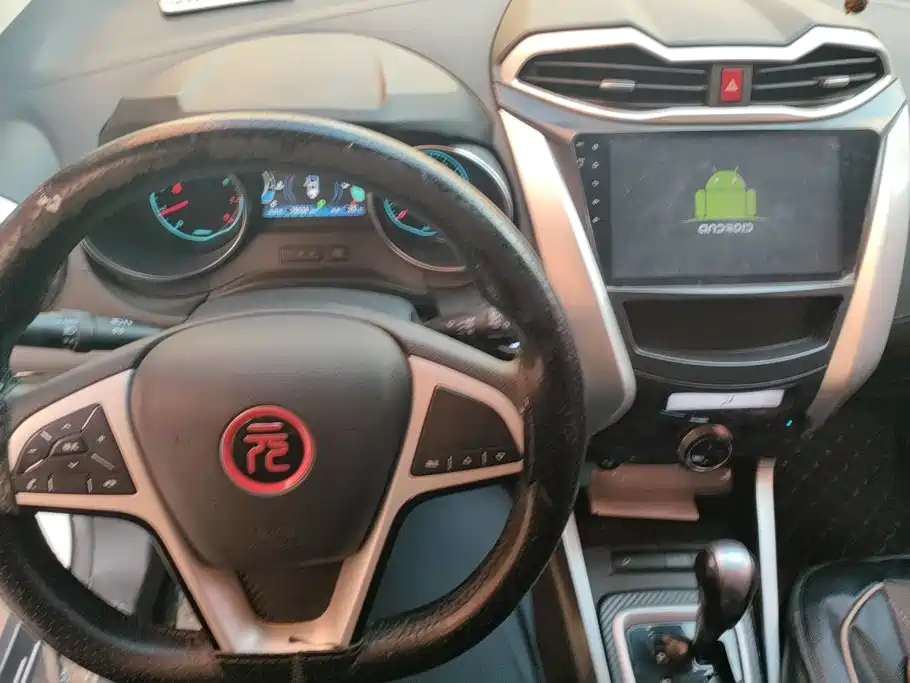 BYD Yuan — миниатюра 12