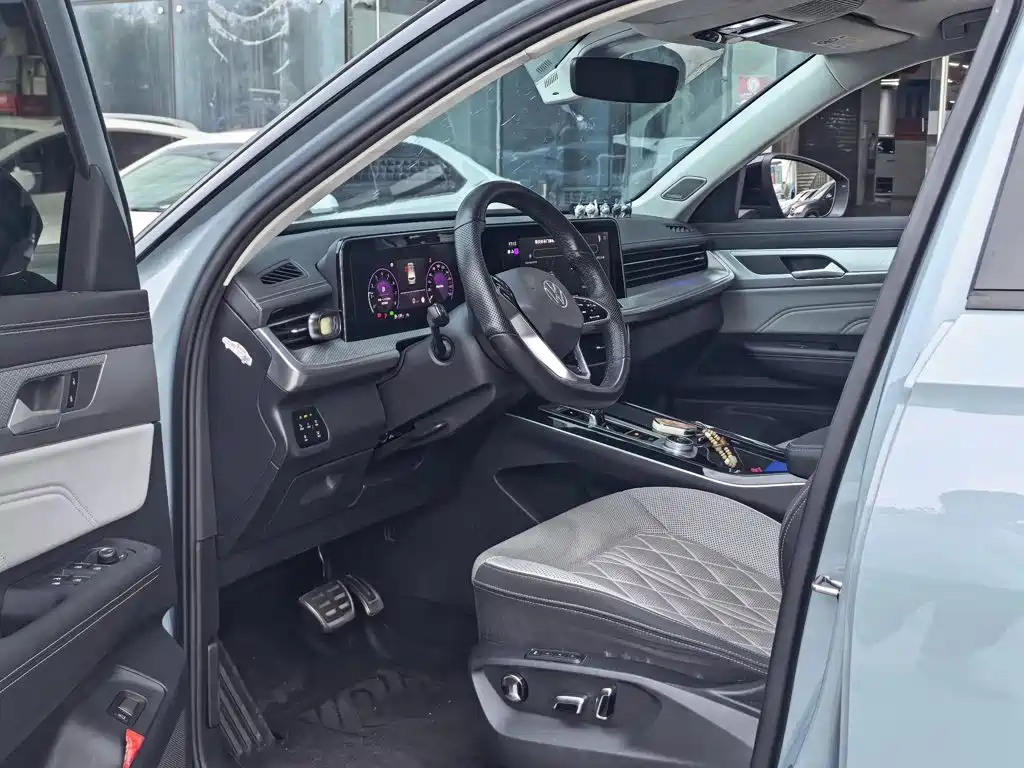 Volkswagen Tavendor — миниатюра 2