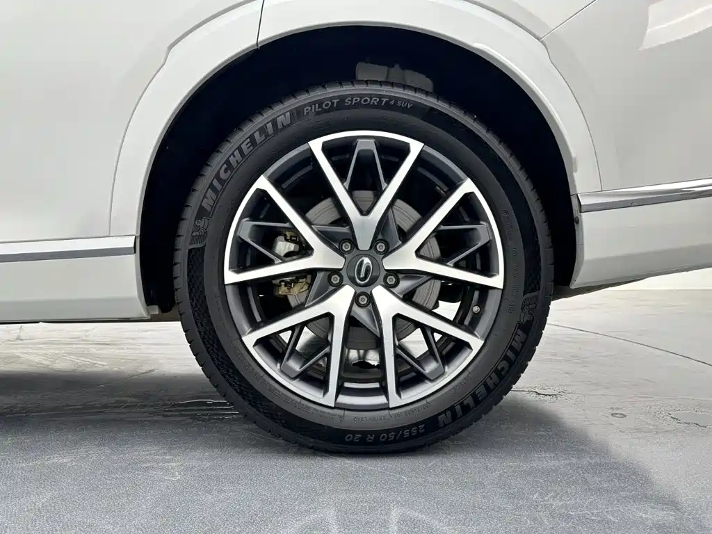 GAC Motor Trumpchi GS8 — миниатюра 26