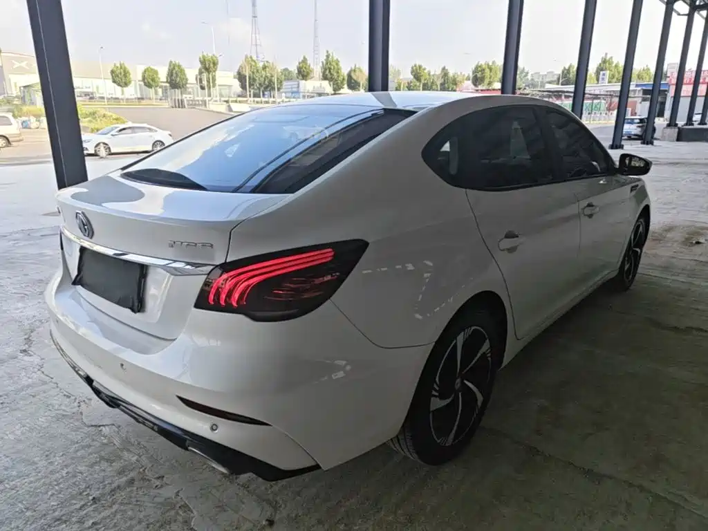 MG MG6 — миниатюра 7