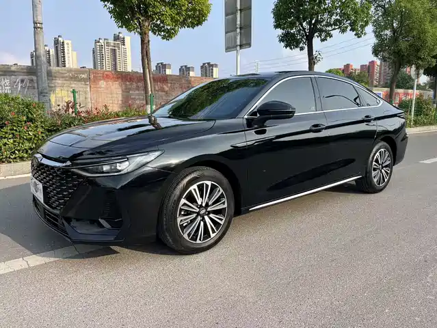 2025 Chery Arrizo 8
