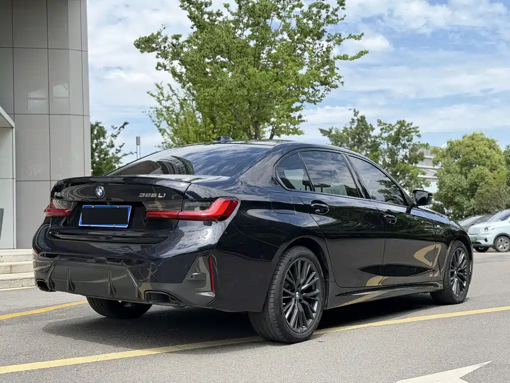 BMW 3 Series 3 2024 325Li M Sport