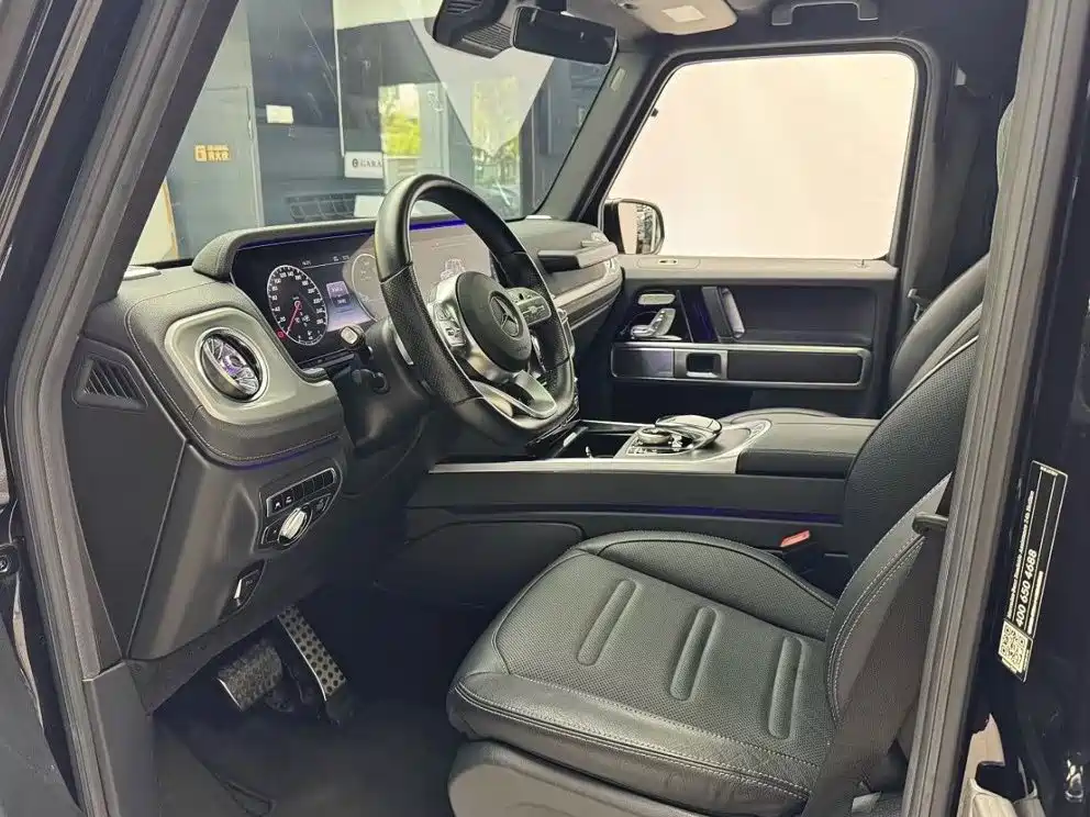 Mercedes-Benz G-Class — миниатюра 7