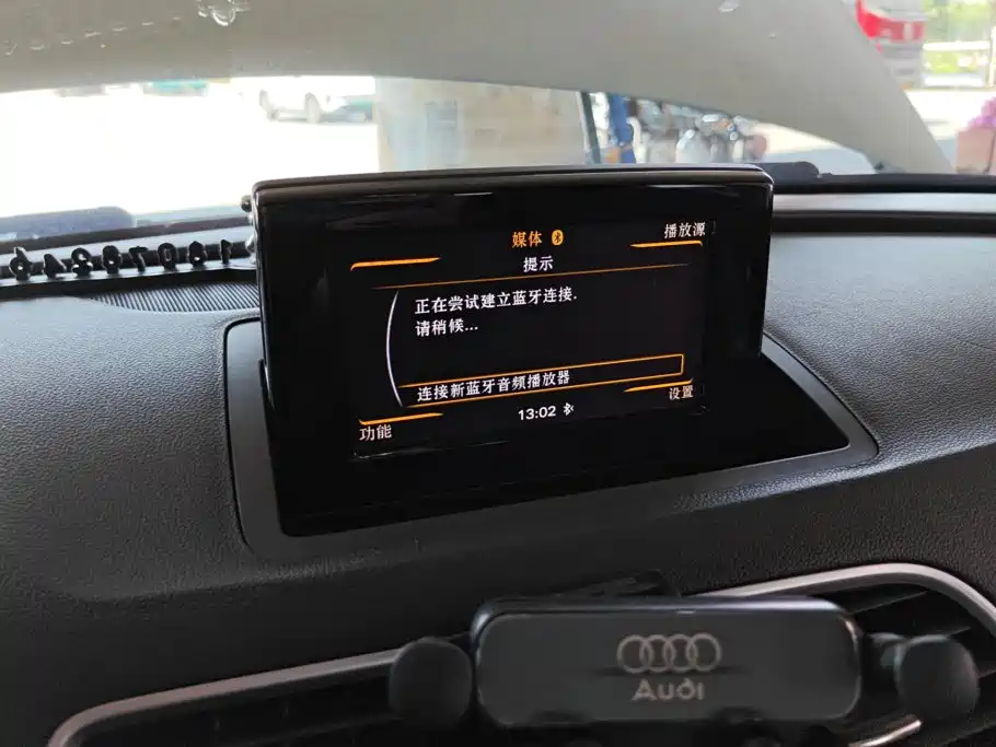 Audi Q3 — миниатюра 13