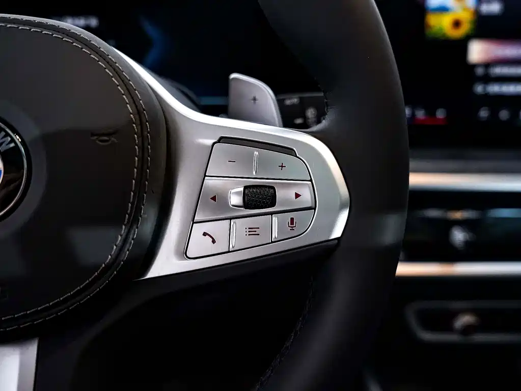 BMW X5 — миниатюра 21