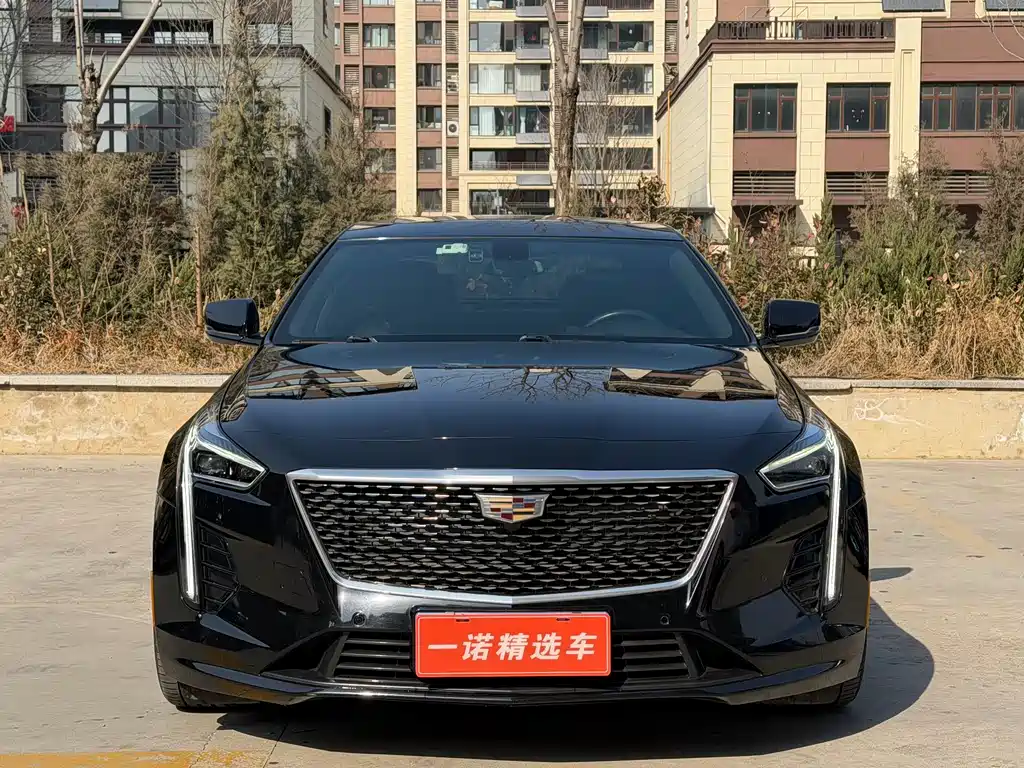 CADILLAC CT6