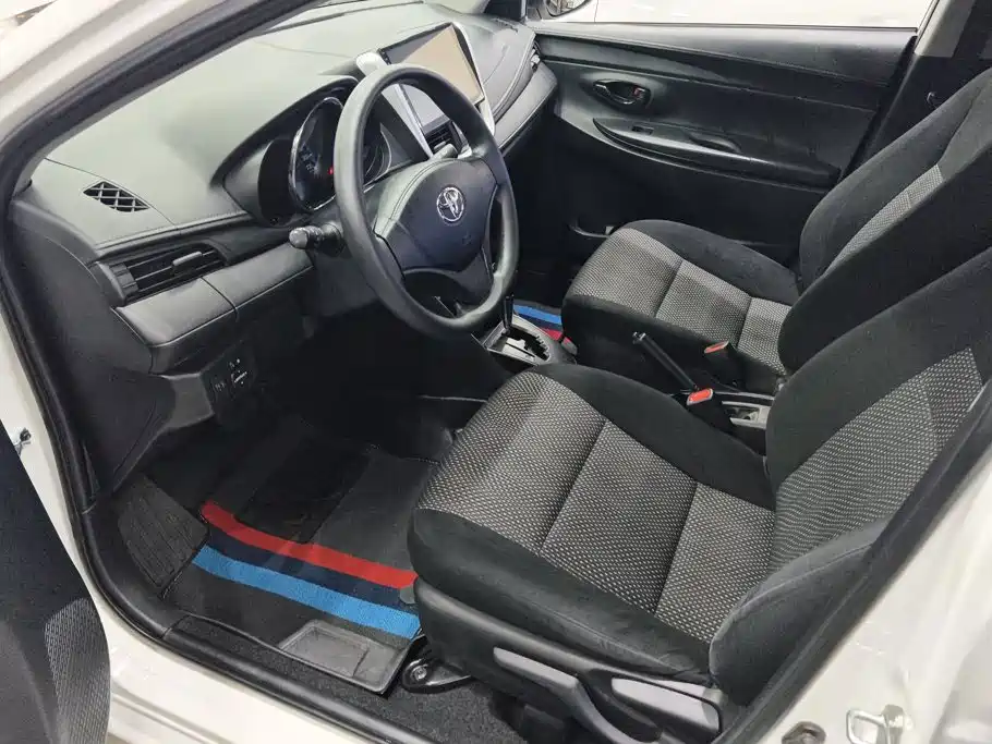 Toyota Vios — миниатюра 9