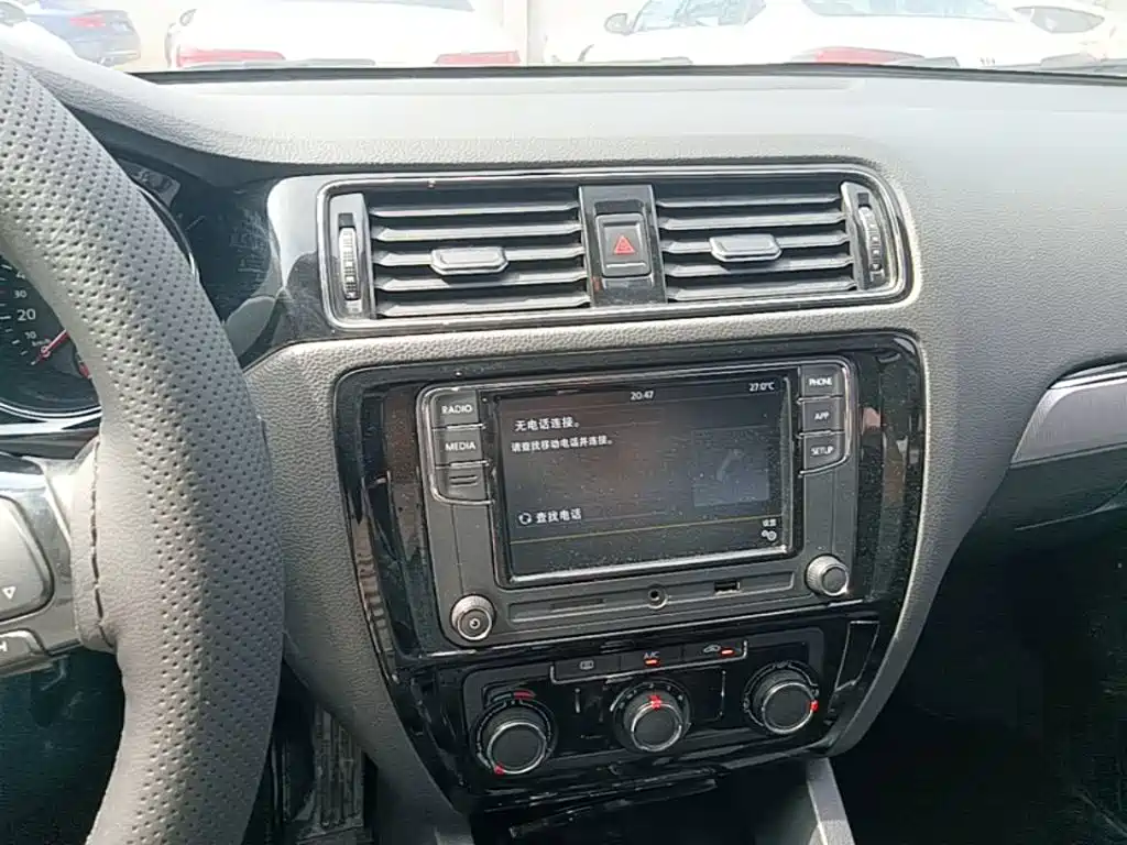 Volkswagen Sagitar — миниатюра 13
