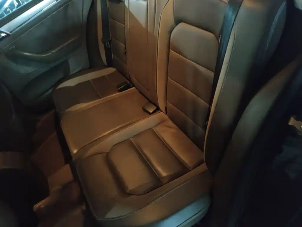 Volkswagen Bora — миниатюра 13