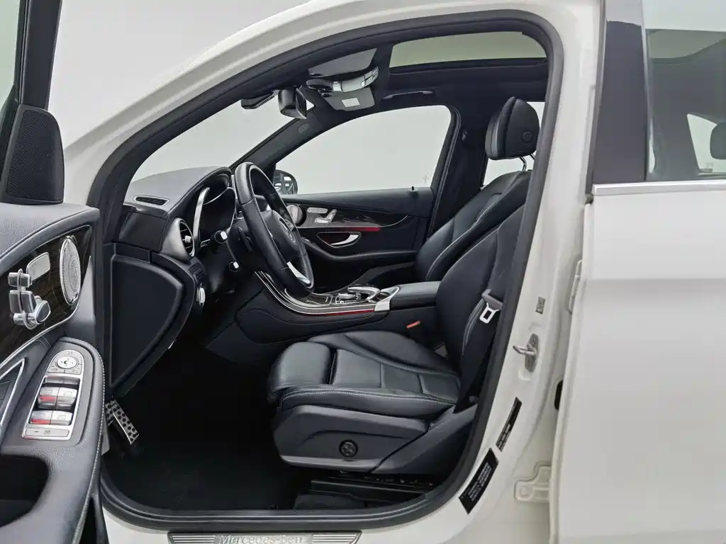 Mercedes-Benz GLC — миниатюра 10