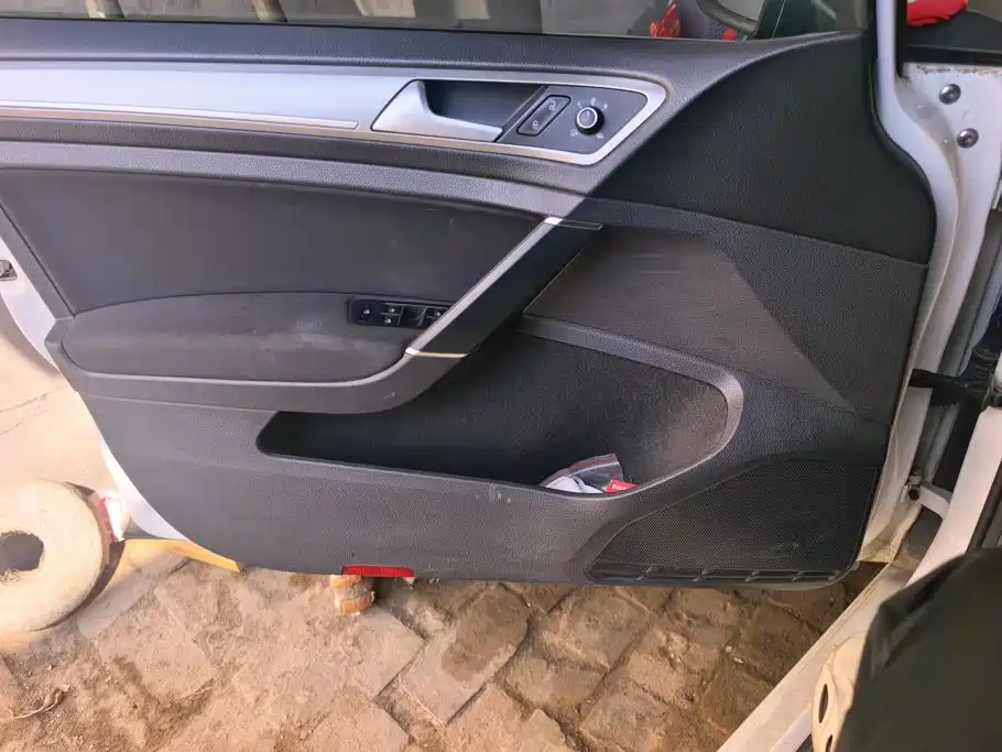 Volkswagen Golf — миниатюра 7