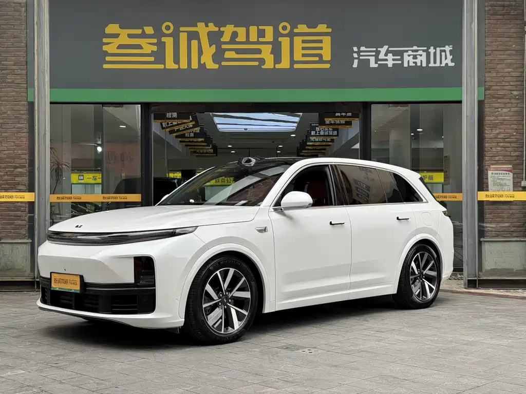 Li Auto L7