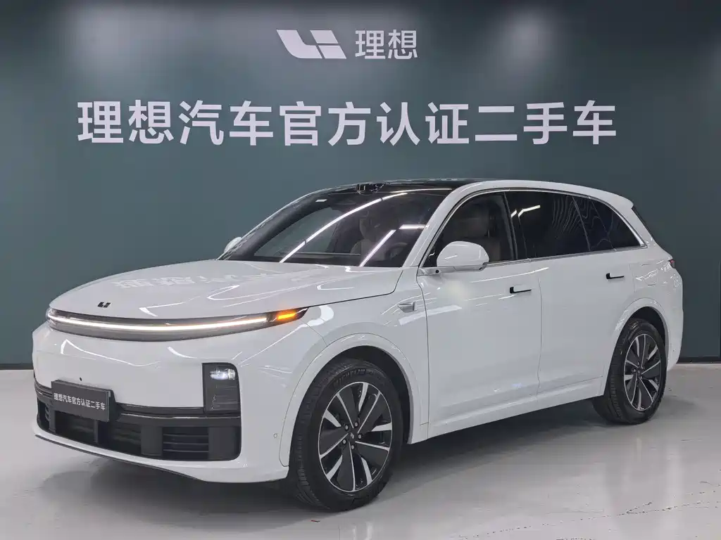 Li Auto Li L7 2025