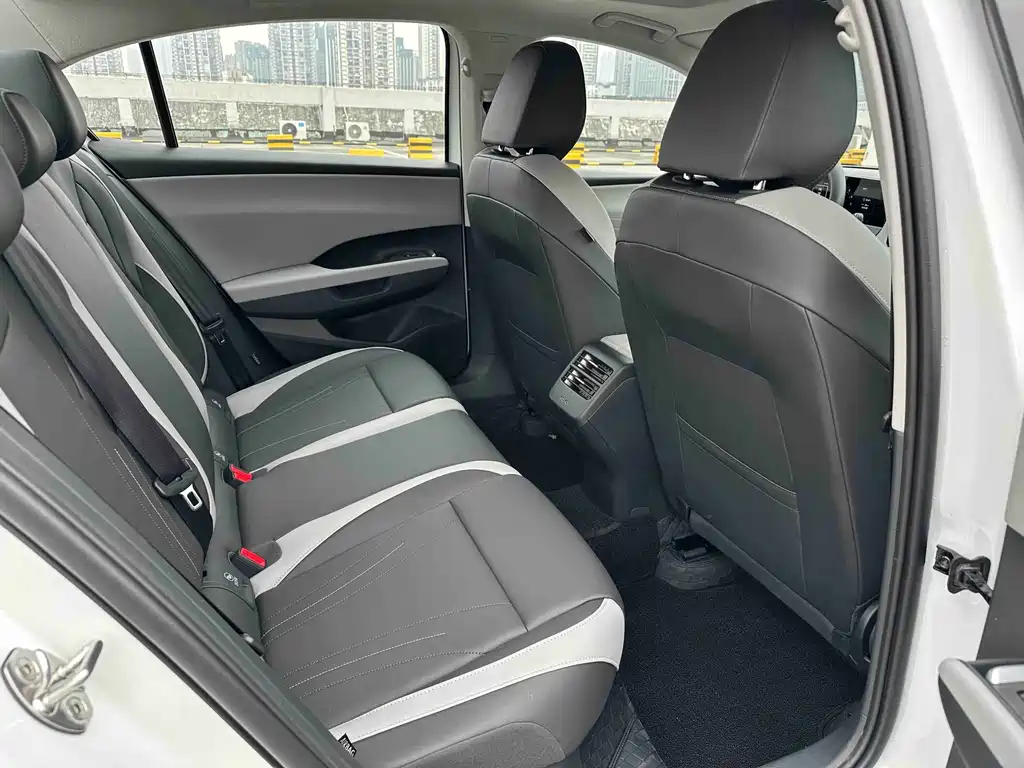 Volkswagen Sagitar 2026 S 1.5L Elite