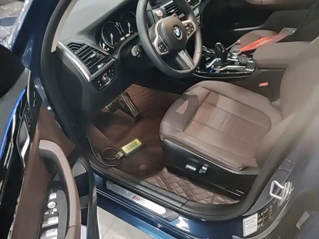 BMW X3 — миниатюра 16