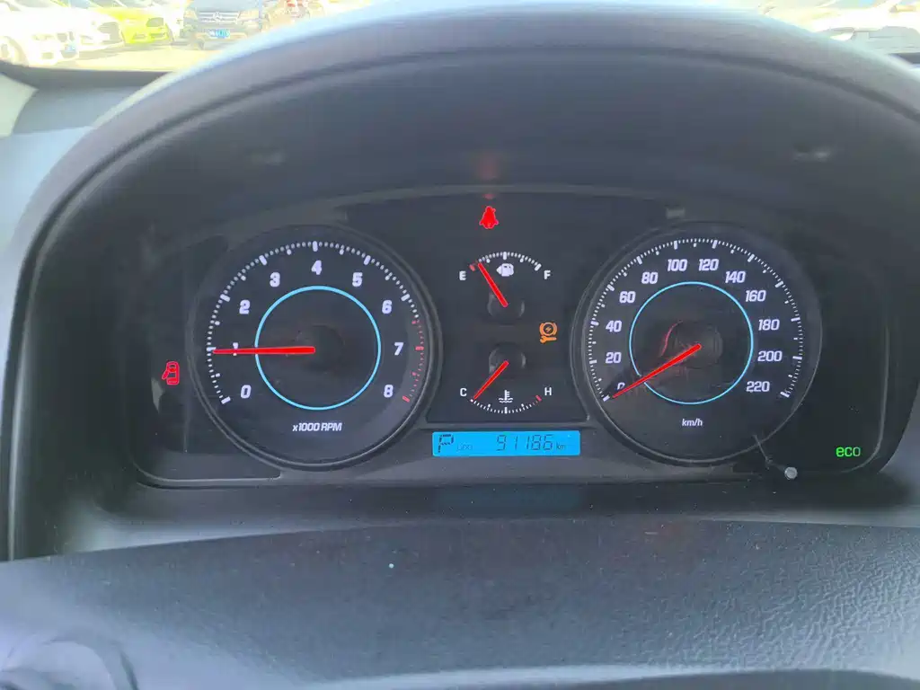 Chevrolet Captiva — миниатюра 8