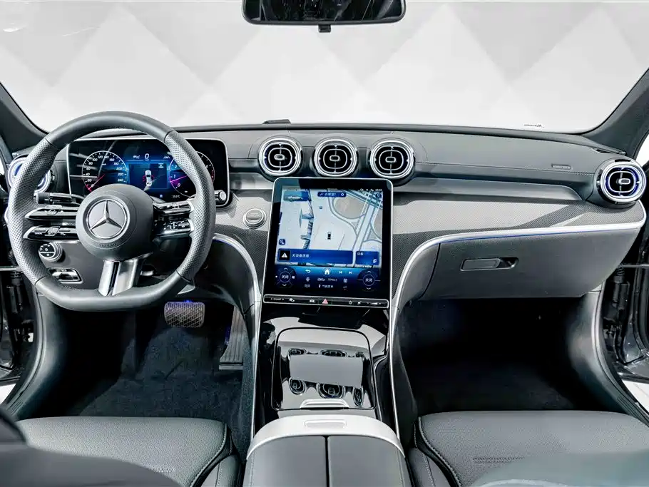 Mercedes-Benz C-Class — миниатюра 12