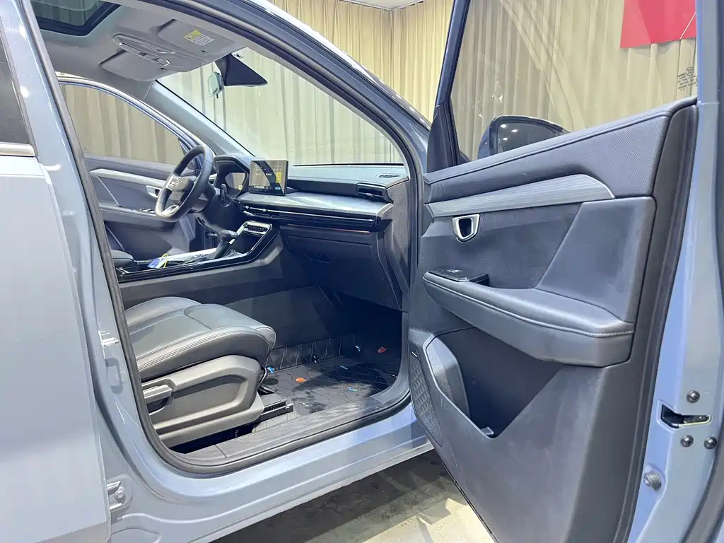 Wuling Xingchen 1.5T CVT Star Brilliance Edition, фото 12