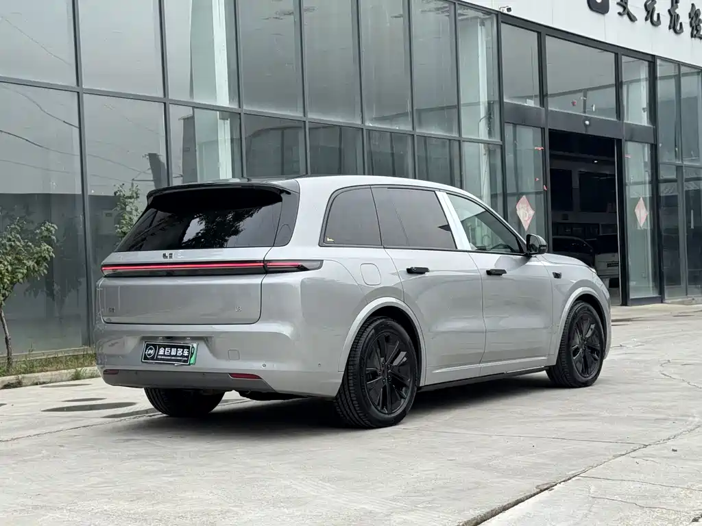 Li Auto Li L8 — миниатюра 19