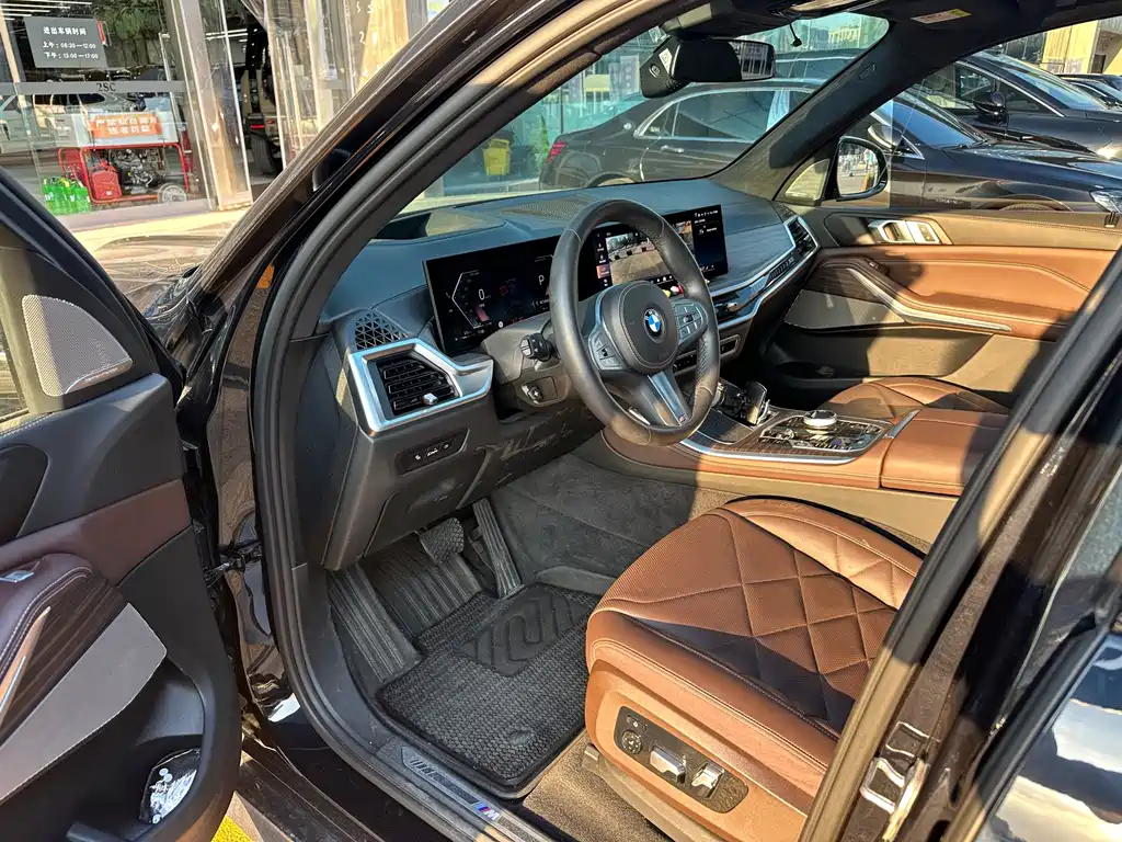 BMW X5 — миниатюра 8