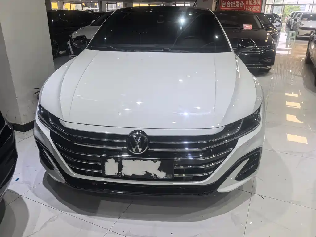 Volkswagen FAW - Passat CC CC 2019 330TSI V