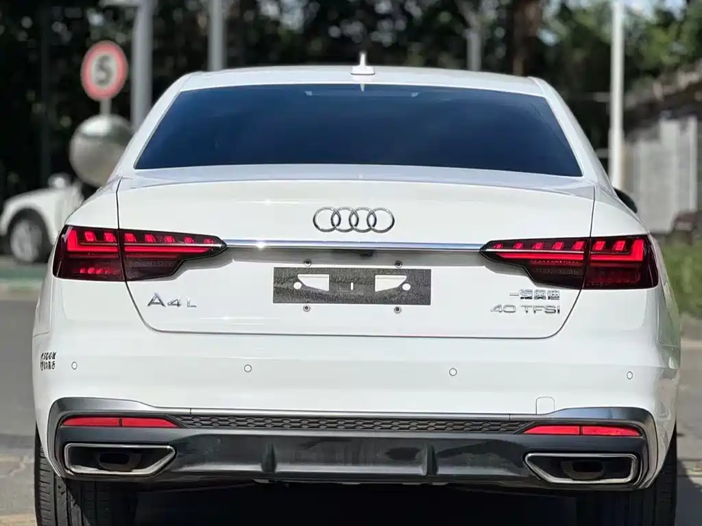 Audi A4L — миниатюра 5