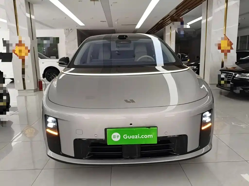 Li Auto Li i8 — миниатюра 3