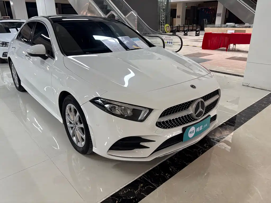 MERCEDES-BENZ A CLASS